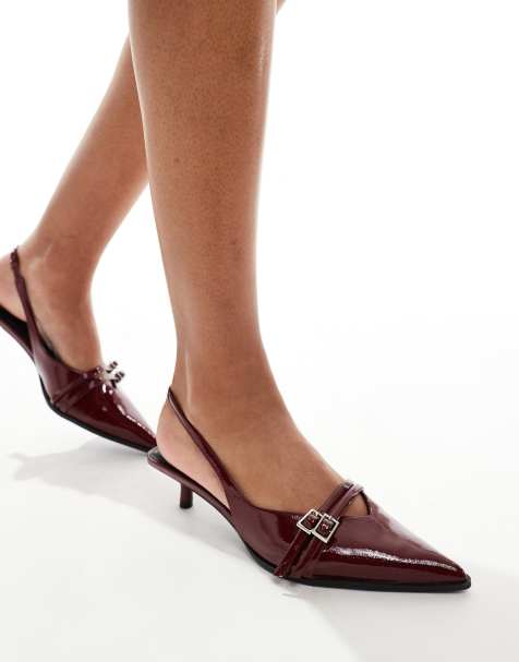 Bershka - Pumps met hak en gespdetail in bordeauxrood - view 1