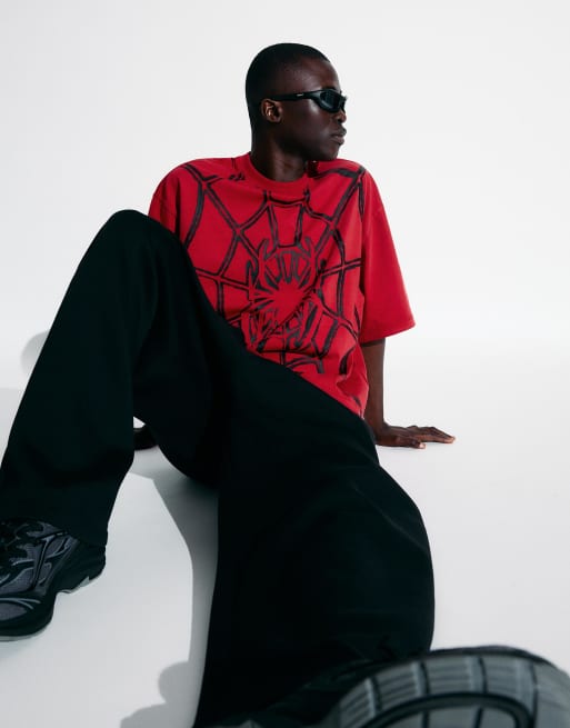 Bershka - Recht Spider-man T-shirt met korte mouwen in rood, 4 van 6