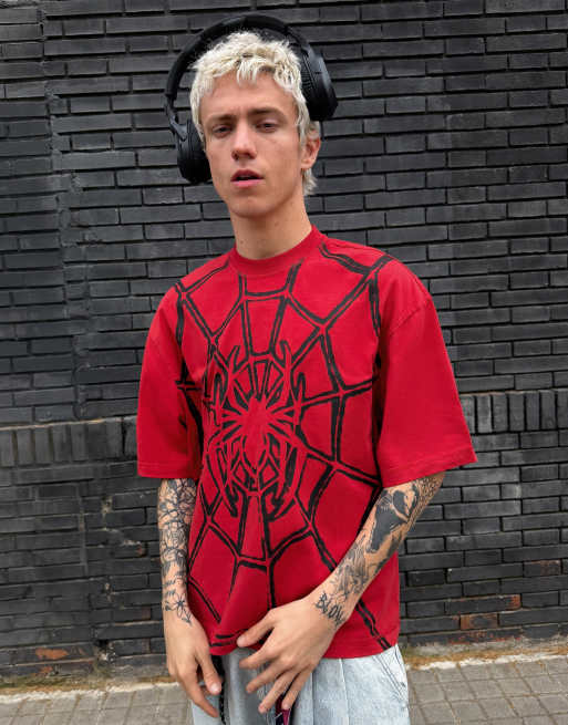 Bershka - Recht Spider-man T-shirt met korte mouwen in rood, 5 van 6
