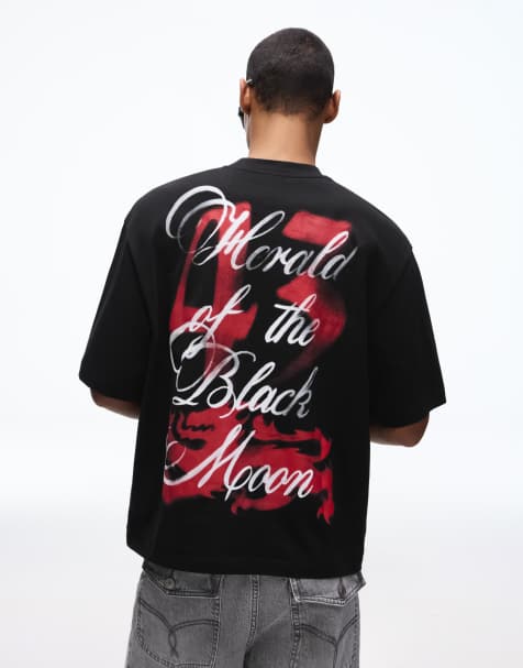 Bershka - Recht T-shirt met korte mouwen en print in zwart - view 1