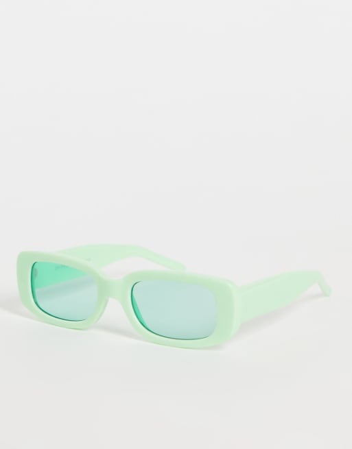 202711501-1-darkgreen?$n_640w$&wid=513&fit=constrain