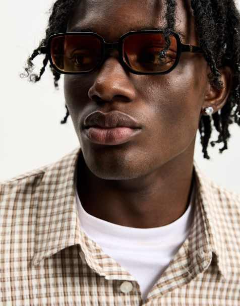 Bershka resin sunglasses in black - view 1