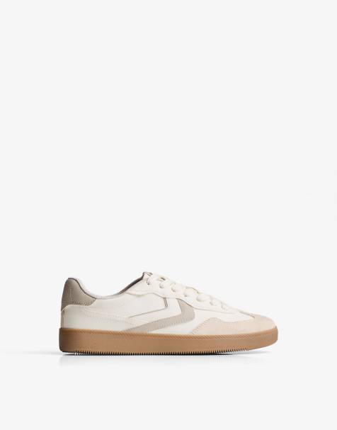 Bershka Retro trainers in white - view 1