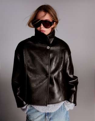 Reversible 4