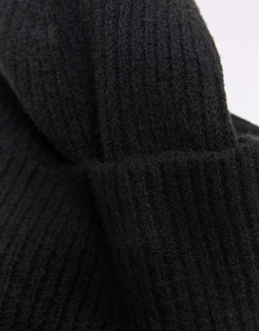 Bershka Ribbed knit beanie in black, 3 of 5
