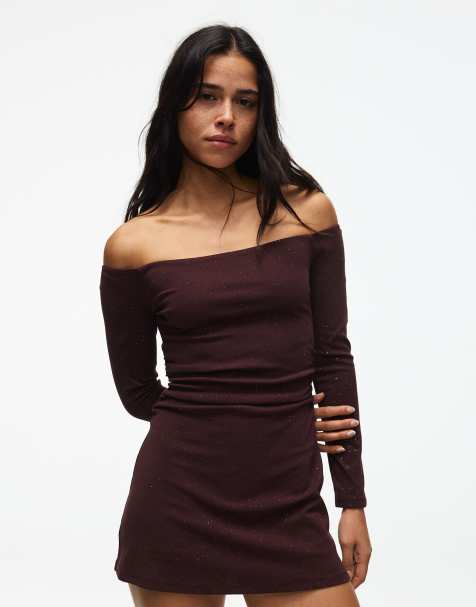 Bershka robe courte à encolure Bardot scintillante bordeaux - view 1