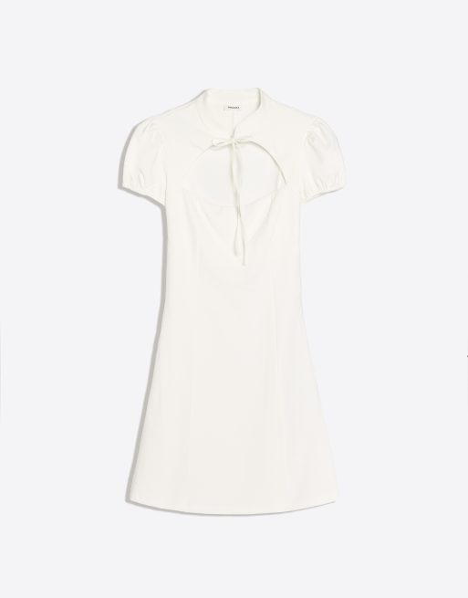 Bershka robe courte avec encolure fendue en blanc, 5 de 5
