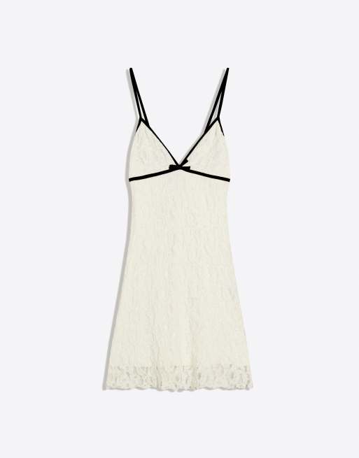 Bershka - Robe courte en dentelle contrastante - Blanc, 4 de 4