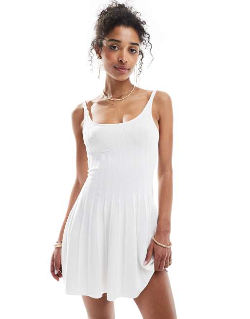 Bershka - Robe courte en maille pointelle - Blanc