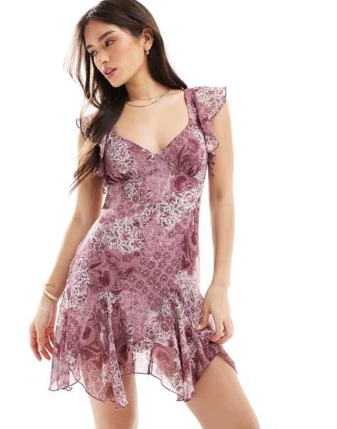 Bershka - Robe courte volantée à motif cachemire avec liens au dos - Rose - view 1