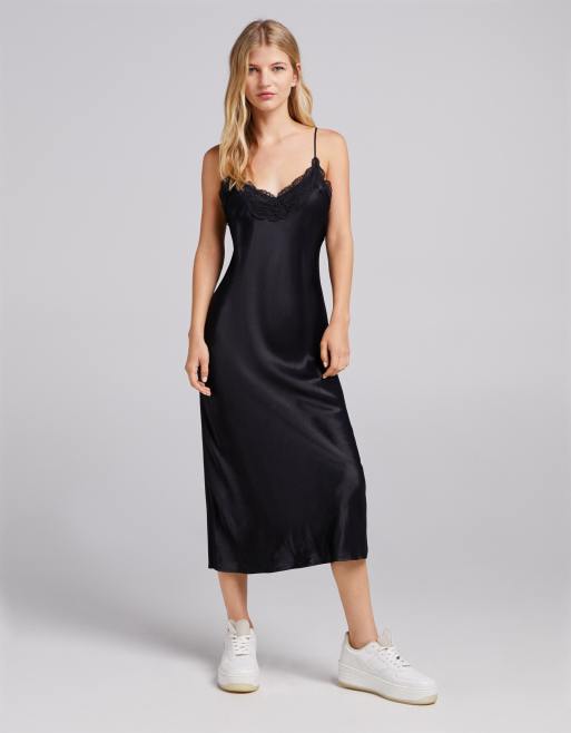 Robe satin bershka sale