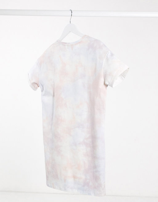 Bershka Robe t-shirt à effet tie-dye ASOS