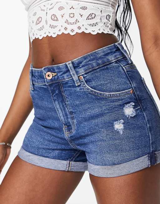 Bershka roll up denim shorts in mid blue