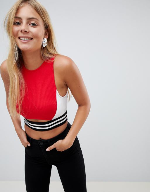 Bershka – Rotes Tanktop mit konstratierendem Band