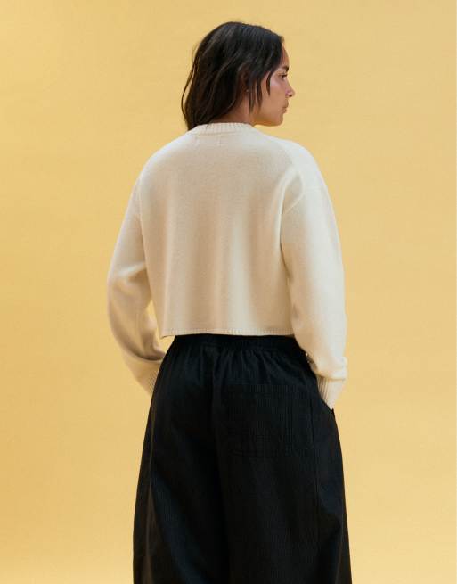 Bershka Round neck button-up knit cardigan in ecru, 3 of 5