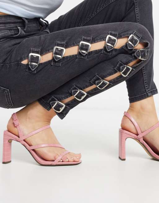 Bershka – Różowe sandały na obcasie z paseczkami, 3 z 4