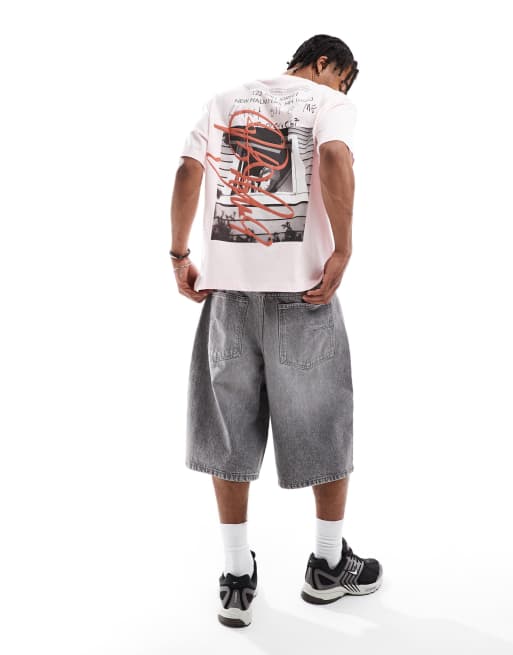 Bershka – Różowy T-shirt z nadrukiem na plecach