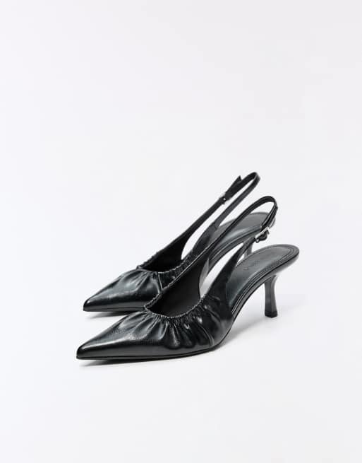 Bershka Ruched kitten heel shoes in black, 6 of 7