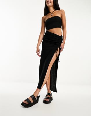 Bershka ruched split side linen midi skirt in black