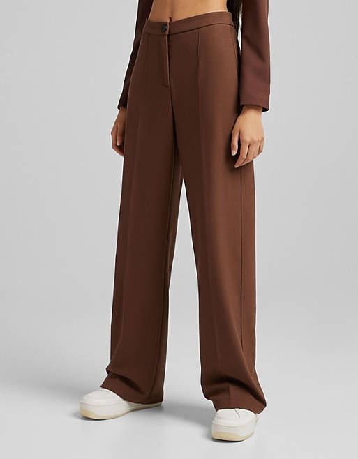 Bershka - Ruimvallende elegante dad broek met wijde pijpen in bruin 