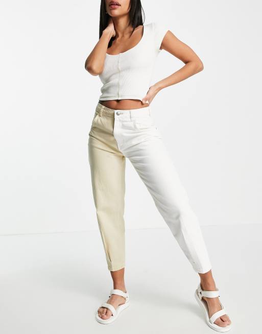 Bershka - Ruimvallende jeans met contrasterende pijpen in camel en wit
