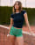 Thumbnail 1 van 4