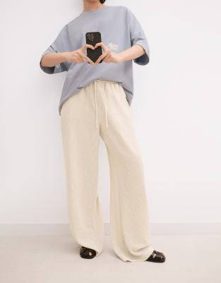 Bershka - Rustikale, gestreifte Hose in Beige-Neutral