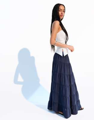 Bershka – Rustikaler Midirock in Marineblau - view 1
