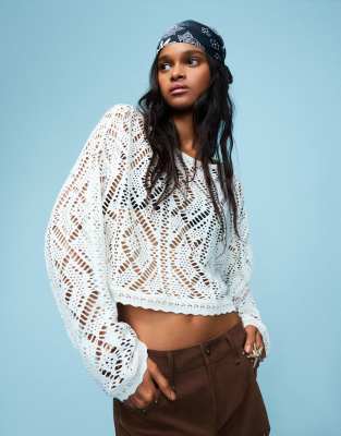 Bershka - Rustikaler Pullover in Weiß