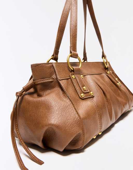 Bershka sac à clous marron, 2 de 5