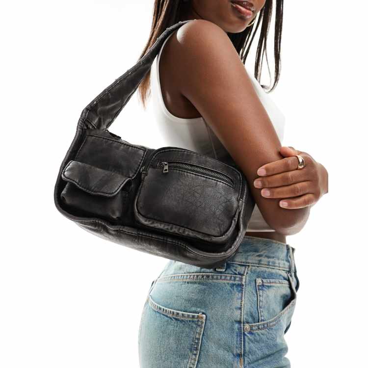 Fanny pack bershka hot sale