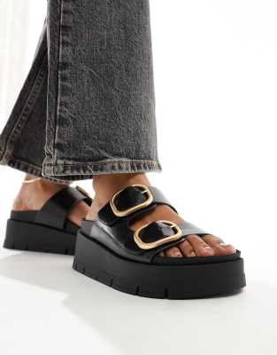 Bershka - Sandalen in Schwarz mit Schnallendetail und Plateausohle