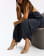 Thumbnail 1 van 7