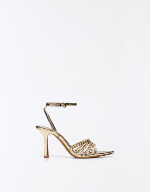 Bershka - Sandalen met hak en meerdere bandjes in goud, 4 van 7