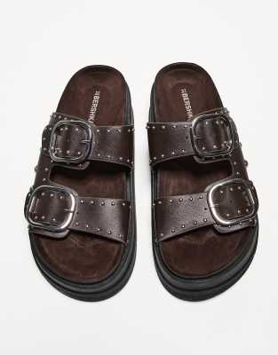 Bershka - Sandales cloutées à plateforme avec boucles - Marron