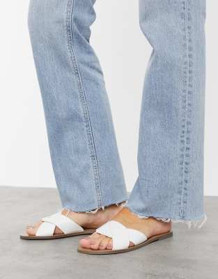 sandales blanches bershka