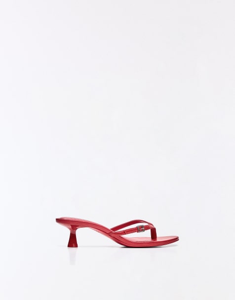 Bershka - Sandali infradito rossi con tacco e fibbia - view 1