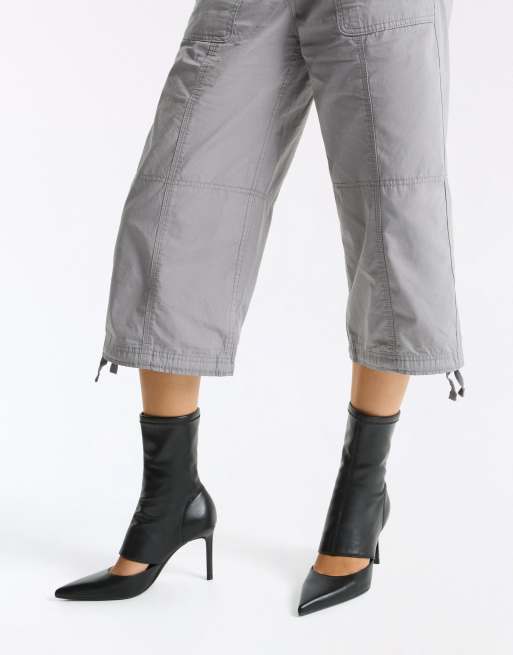Bershka scarpe con tacco cut-out nere, 2 di 6