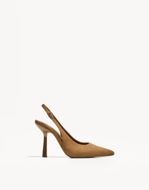Bershka - Scarpe con tacco e cinturino posteriore color cuoio