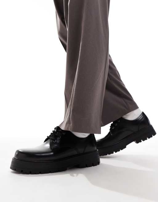 Bershka - Scarpe stringate nere