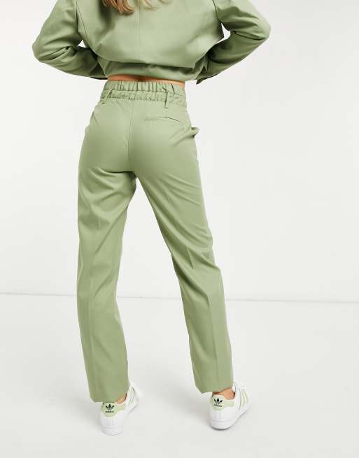 Bershka – Schicke Hose mit zweifachem Bund in Olivgrün, Kombiteil, 2 von 4
