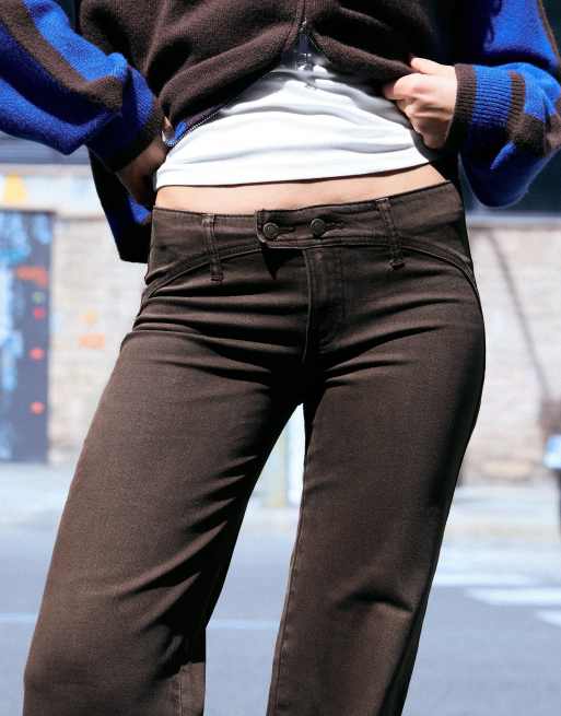 Bershka Schlaghose mit Nieten in Braun, 2 von 6