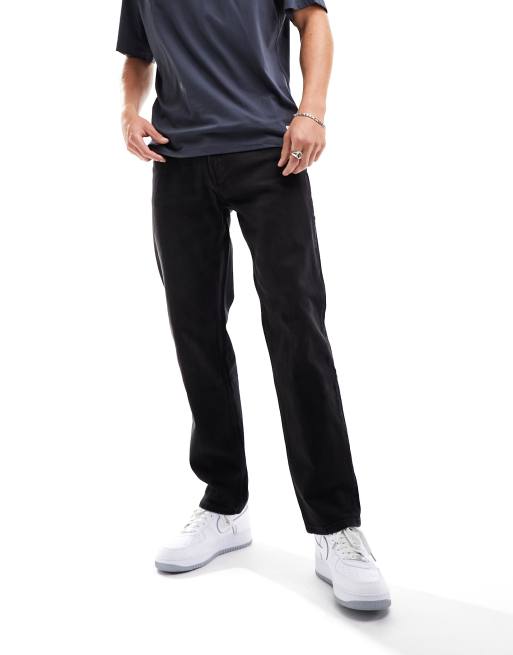 Bershka – Schmal geschnittene Jeans in Schwarz