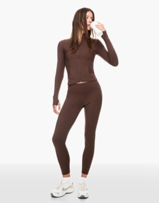 Bershka - Schnelltrocknende und atmungsaktive Leggings in Braun-Brown