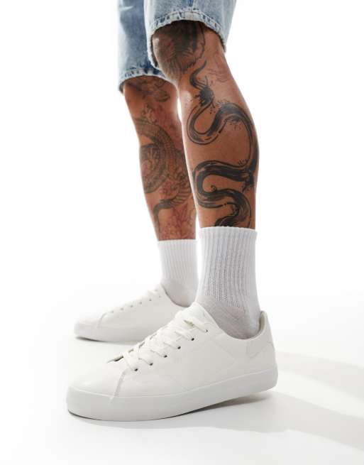 Bershka – Schnürsneaker in Weiß 