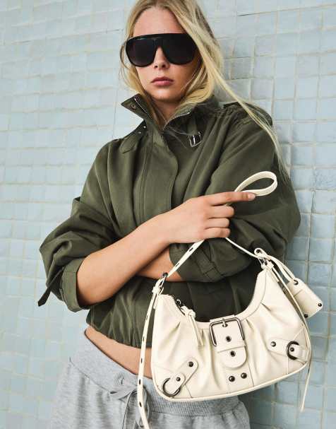 Bershka - Schoudertas met gesp in ecru - view 1