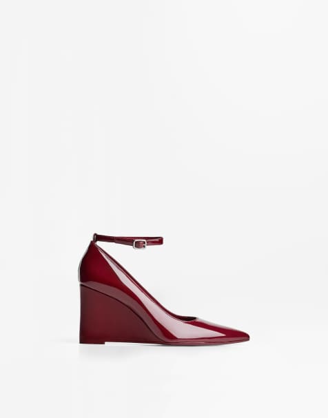 Bershka – Schuhe in Rot mit hohem Keilabsatz und Knöchelriemen - view 1