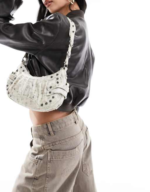 Bershka – Schultertasche in Grau mit Schlangenmuster und