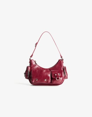 Bershka - Schultertasche in Rot mit mehreren Taschen