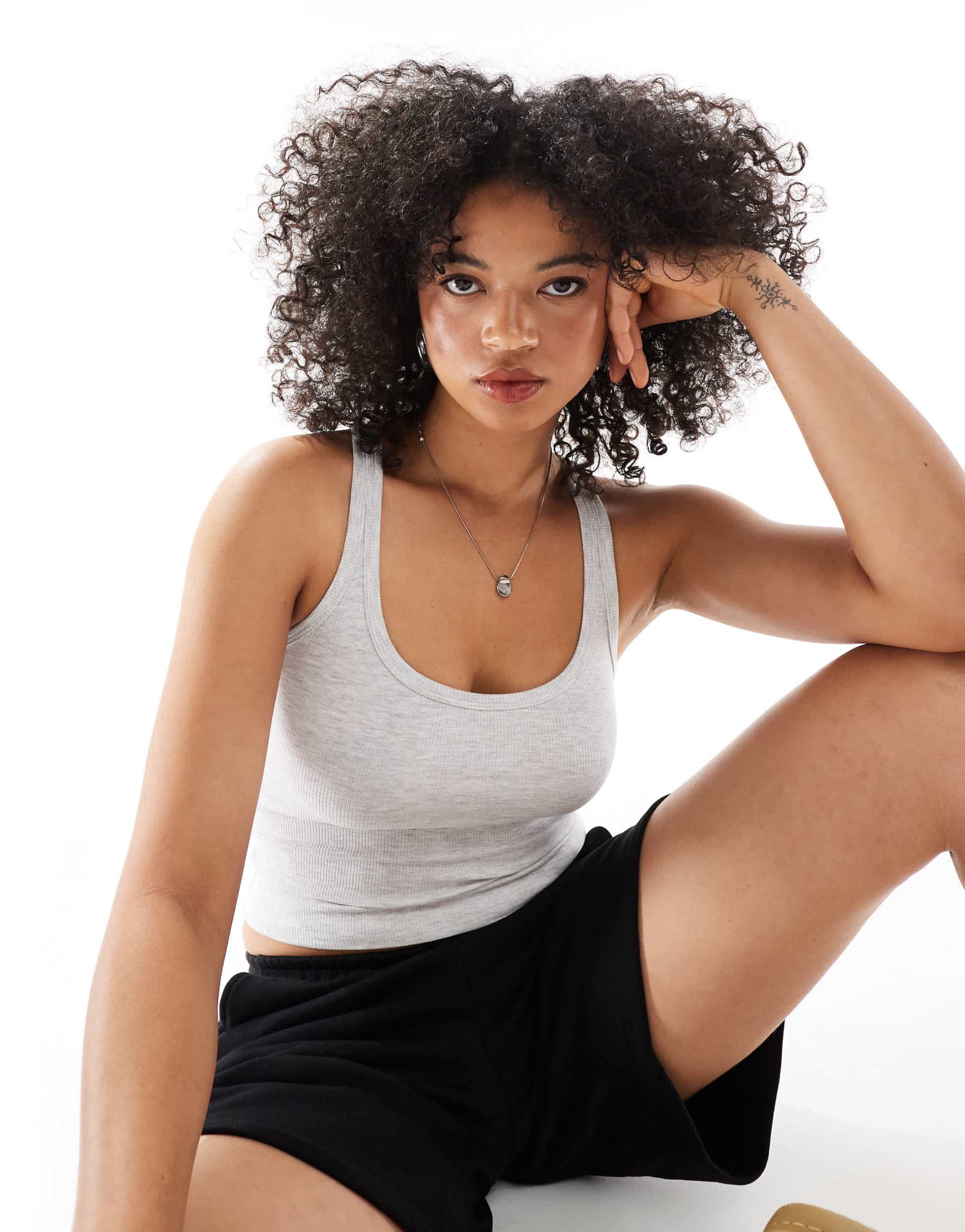 bershka scoop neck ribbed tank top in gray